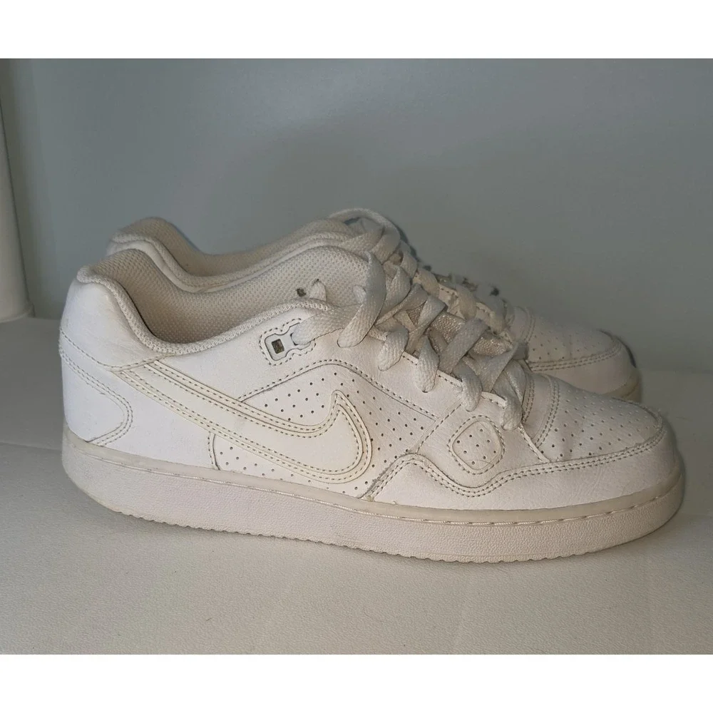 Nike‎ Son of Force GS (White) 615153-109 Size 6Y